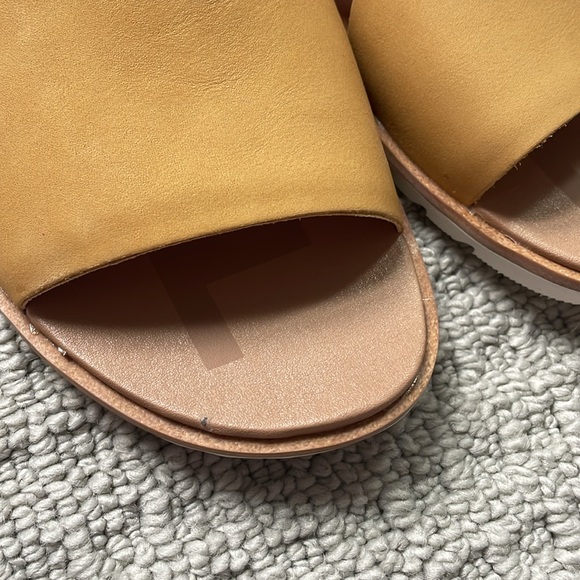 NWOT Sorel Women's Ella II Slingback Sandals - Size 7 - Picture 5 of 7